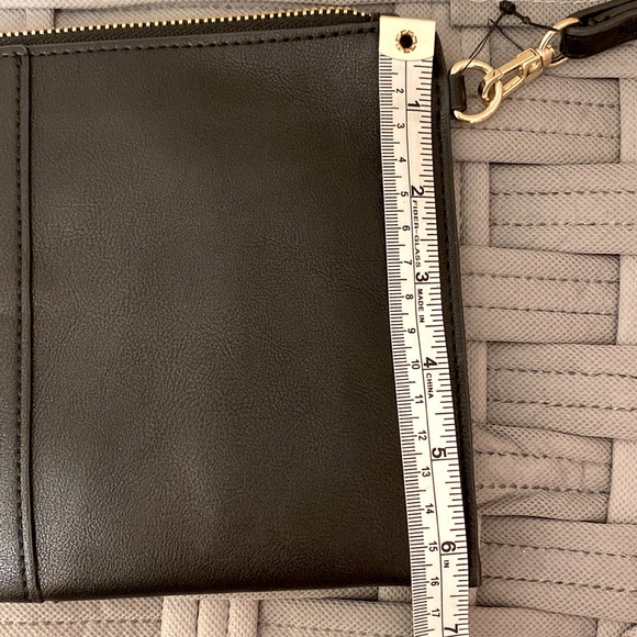 INC International Concepts Molyy Party Pouch - Picture 9 of 10